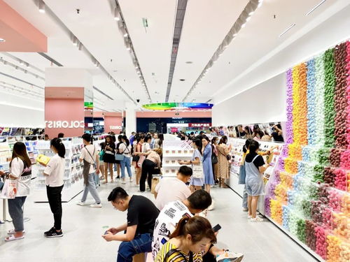 銷售同比提升90 ,客流同比提升30 ,蘇寧萬(wàn)達(dá)首次聯(lián)手交出完美答卷